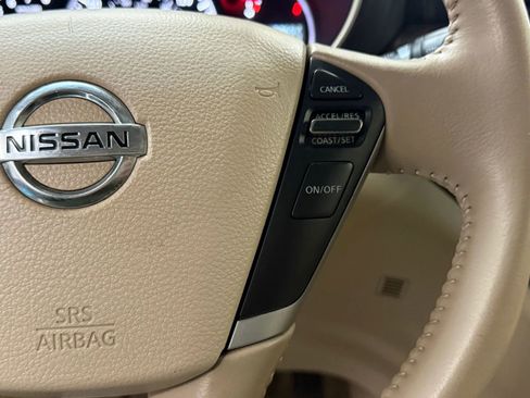 Used 2013 Nissan Quest SL image 27