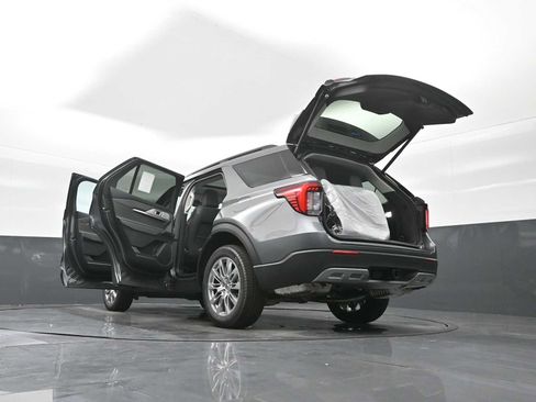 New 2026 Ford Explorer Active w/ Active Comfort Package image 31