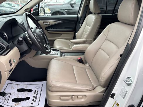 Used 2023 Honda Ridgeline RTL image 9
