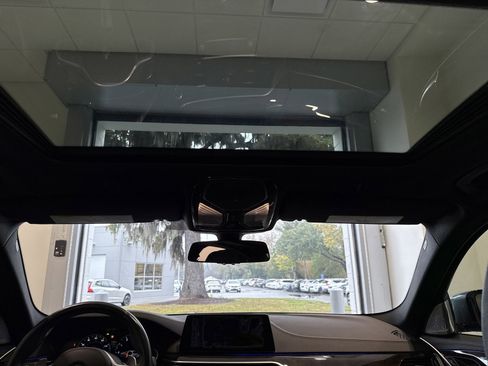 Used 2017 BMW 540i image 36