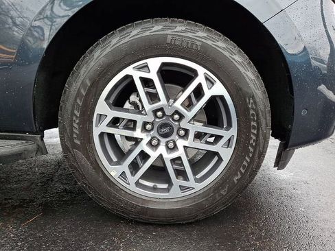 Certified 2025 Ford Expedition Max Active image 8