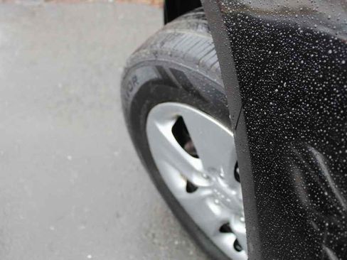 Used 2017 Kia Forte LX w/ LX Popular Package image 28