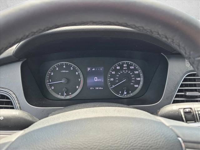 Used 2016 Hyundai Sonata Limited FWD image 11