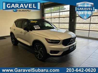 Used 2021 Volvo XC40 T5 R-Design w/ Climate Package