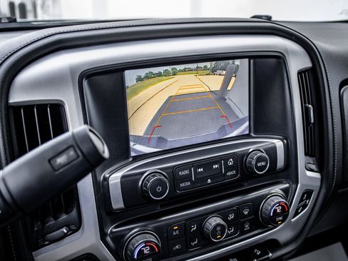 Used 2017 GMC Sierra 1500 SLT w/ SLT Premium Package AWD/4WD image 38