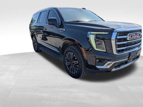 Used 2025 GMC Yukon Elevation AWD/4WD image 16