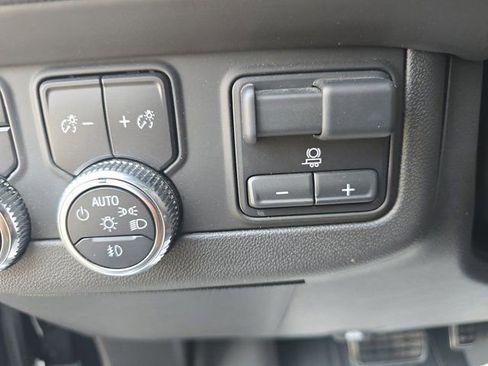 Used 2023 GMC Yukon Denali Ultimate AWD/4WD image 28