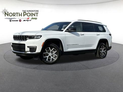 Certified 2025 Jeep Grand Cherokee L Limited AWD/4WD image 1