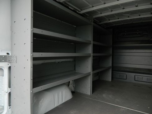 Used 2022 Mercedes-Benz Sprinter 1500 image 10