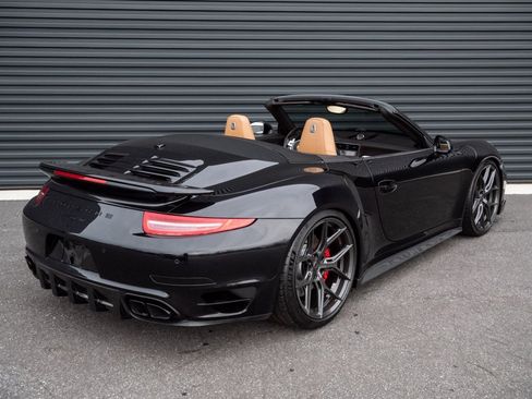 Used 2016 Porsche 911 Turbo image 24