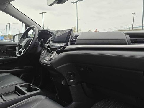 Used 2024 Honda Odyssey EX-L image 12