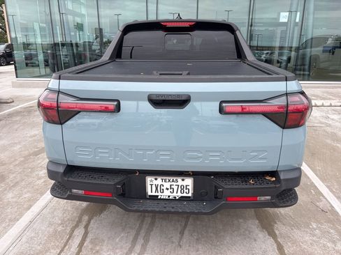 Used 2024 Hyundai Santa Cruz SEL w/ Activity Package image 9