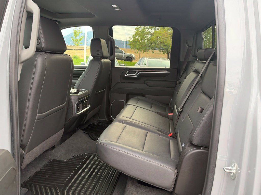 Used 2024 Chevrolet Silverado 2500 LTZ w/ LTZ Plus Package AWD/4WD image 19