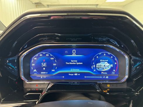 Used 2024 Chevrolet Silverado 2500 LTZ w/ LTZ Plus Package AWD/4WD image 30