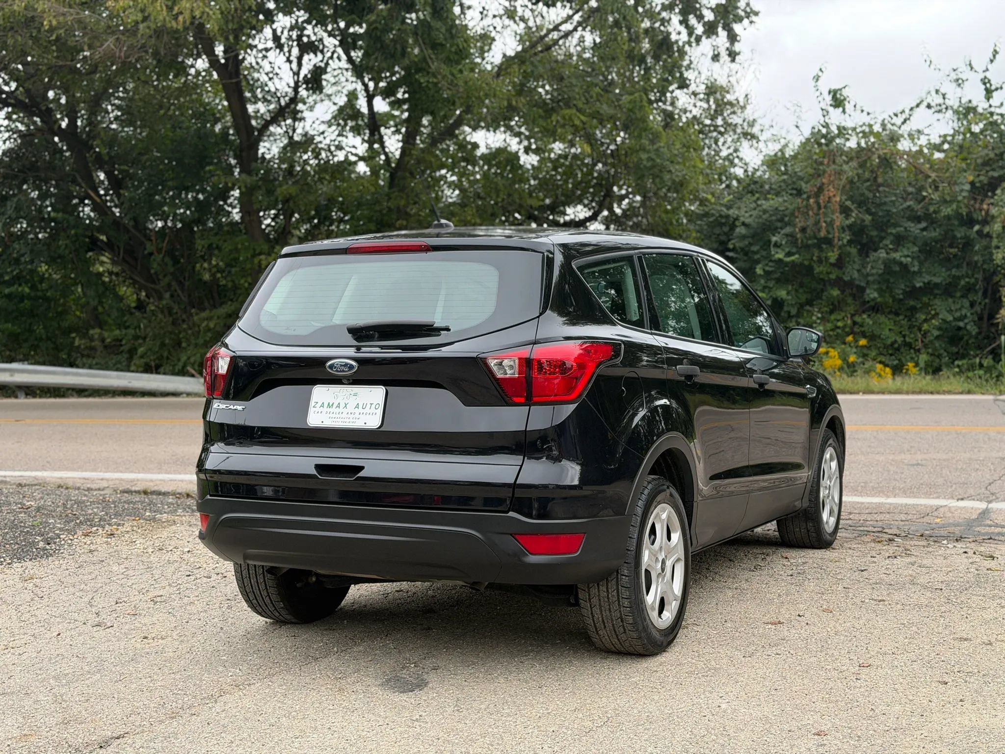 Used 2019 Ford Escape S FWD image 11