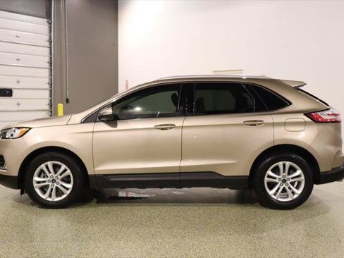 Used 2020 Ford Edge SEL w/ Convenience Package FWD image 5