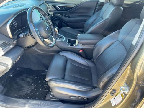 Used 2021 Subaru Outback Limited image 5