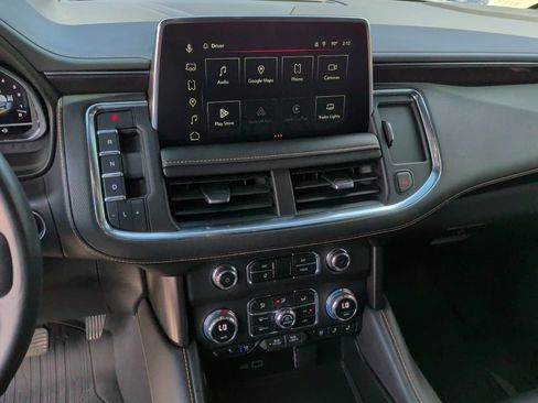 Used 2023 GMC Yukon AT4 w/ Technology Package AWD/4WD image 24