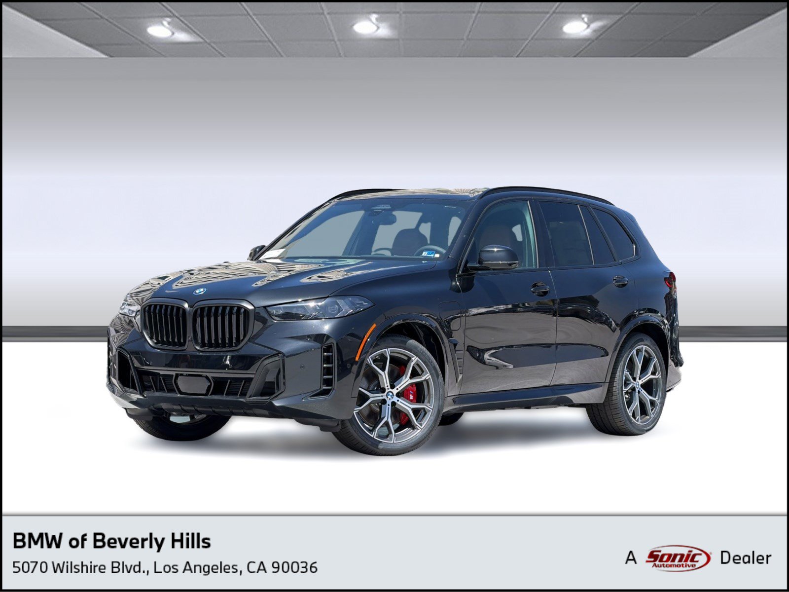 Used 2026 BMW X5 xDrive50e w/ M Sport Package AWD/4WD image 1