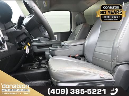 Used 2018 RAM 3500 Tradesman w/ Chrome Appearance Group AWD/4WD image 9