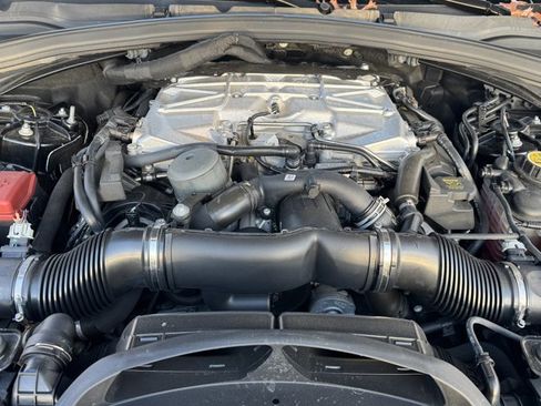 Used 2022 Jaguar F-PACE SVR image 27