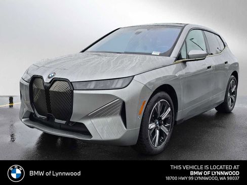 New 2026 BMW iX xDrive60 w/ Executive Package image 7