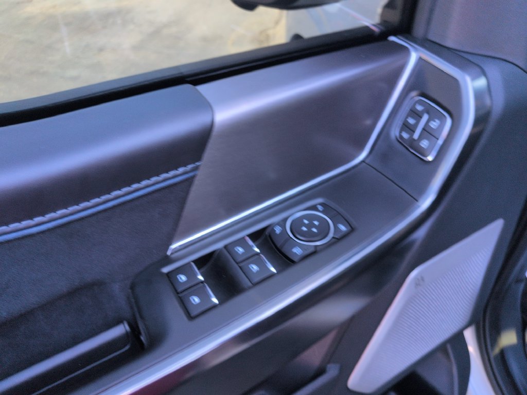 Used 2025 Ford F150 Platinum w/ Equipment Group 702A High AWD/4WD image 21