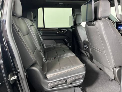 Certified 2023 Chevrolet Suburban High Country w/ Max Trailering Package AWD/4WD image 7