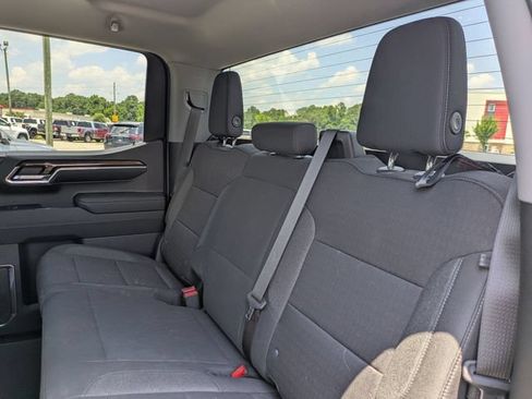Used 2023 Chevrolet Silverado 1500 LT AWD/4WD image 29