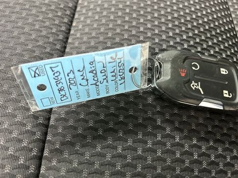 Certified 2023 GMC Acadia SLE w/ Driver Convenience Package image 9