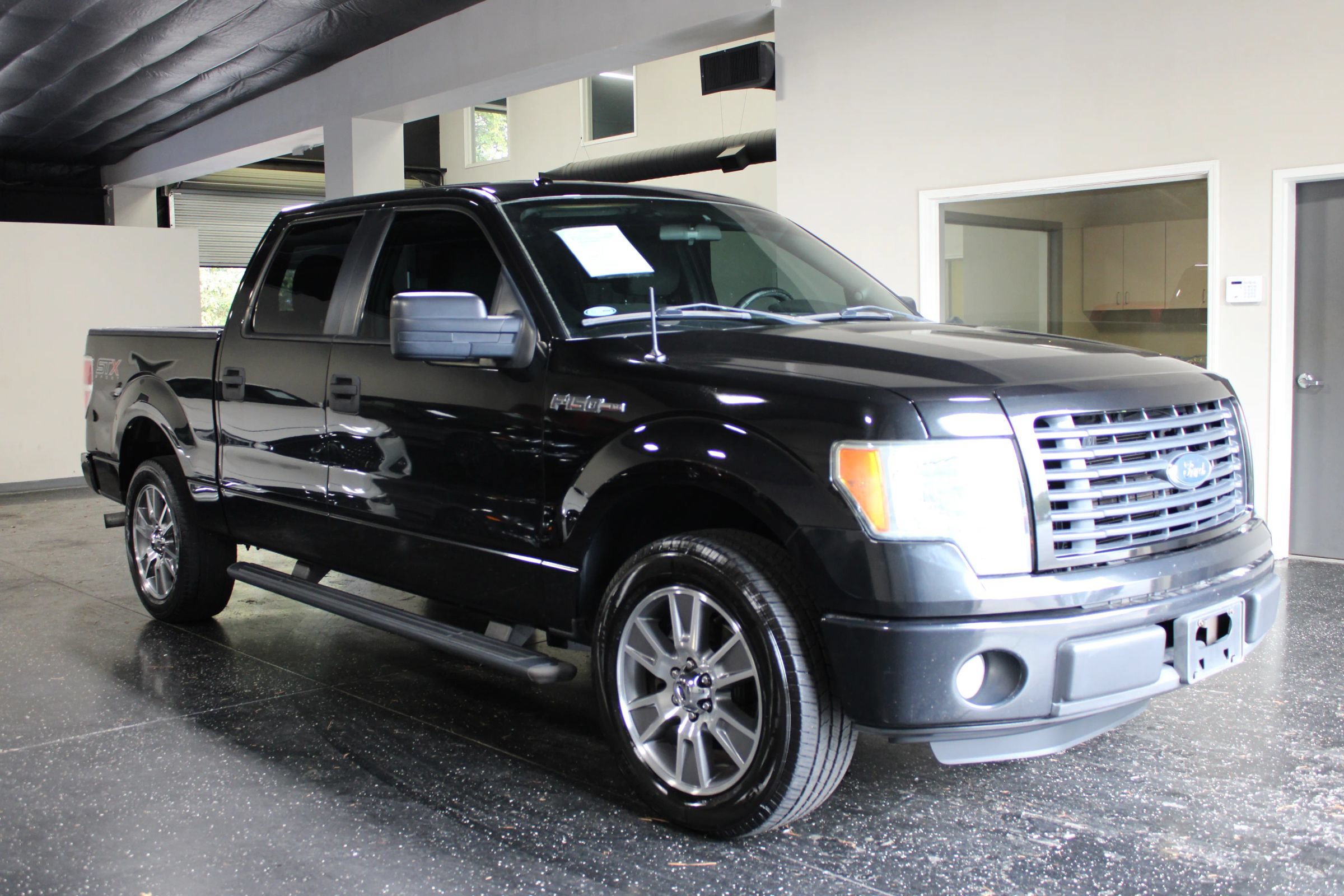 Used 2014 Ford F150 STX w/ Equipment Group 201A Mid RWD image 2