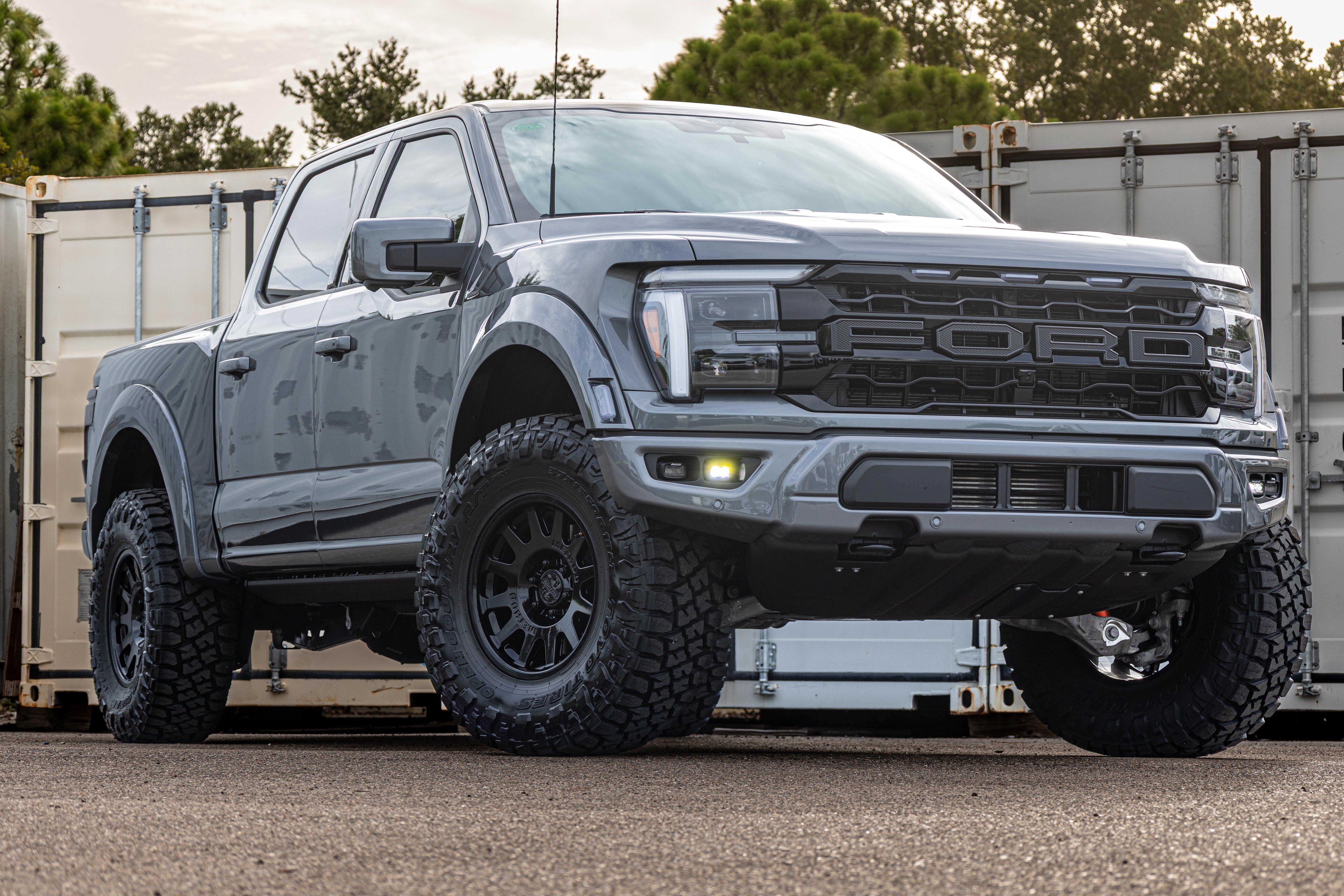 New 2026 Ford F150 Raptor AWD/4WD image 1
