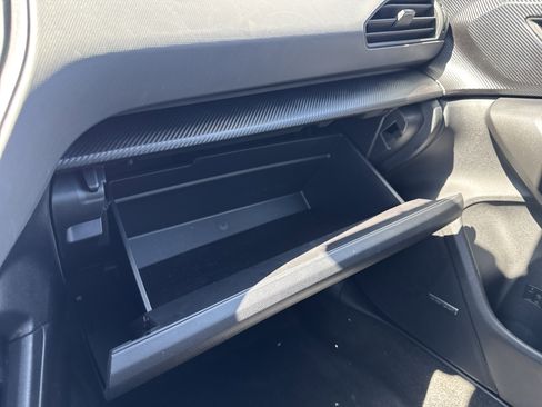 Used 2024 Subaru Crosstrek 2.5i Limited w/ Crosstrek Mirror Package image 21