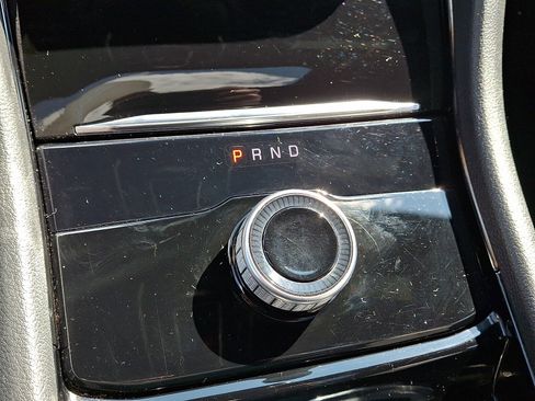 Used 2023 Jeep Grand Cherokee Altitude image 15