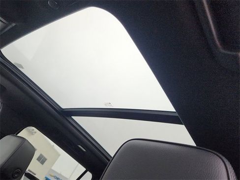 Certified 2023 GMC Yukon XL Denali image 14