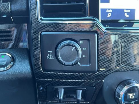 Used 2022 Ford F250 Lariat w/ Lariat Ultimate Package image 39