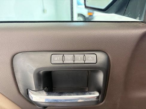 Used 2014 Chevrolet Silverado 1500 LTZ Z71 w/ LTZ Plus Package AWD/4WD image 25
