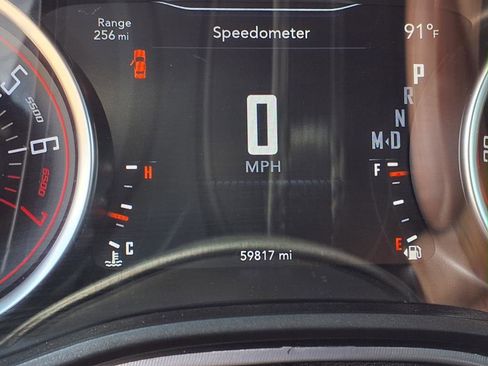 Used 2023 Dodge Challenger SXT image 25