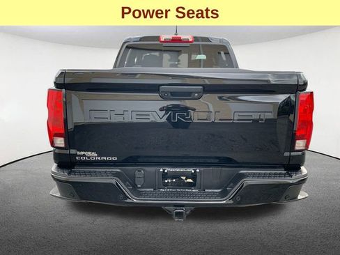 Used 2023 Chevrolet Colorado Trail Boss w/ Technology Package image 12