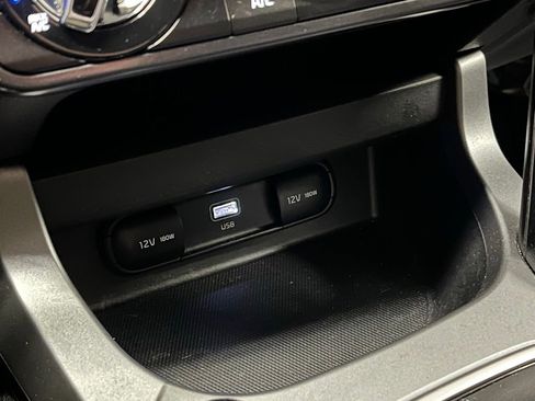 Used 2024 Kia Seltos LX image 10