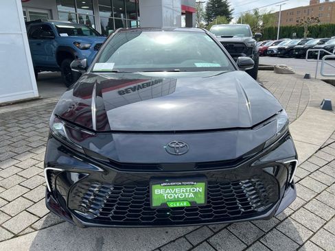 New 2026 Toyota Camry Hybrid image 8