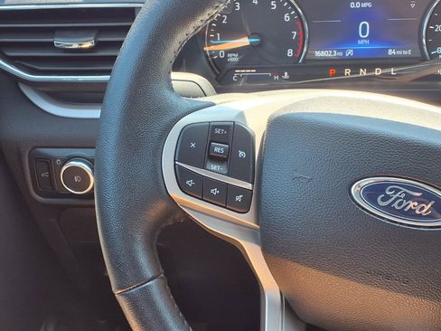 Used 2024 Ford Explorer XLT w/ Equipment Group 202A AWD/4WD image 12
