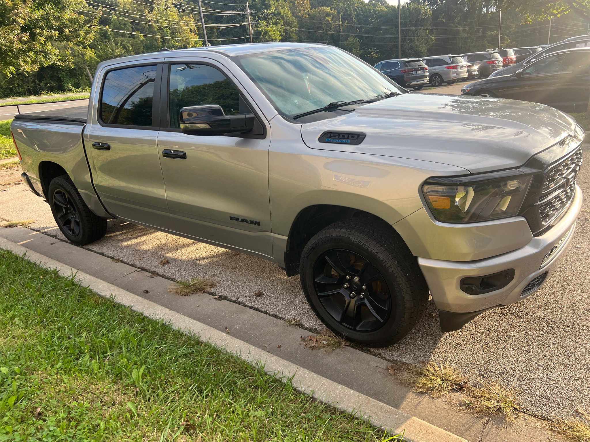 Used 2023 RAM 1500 Big Horn AWD/4WD image 3
