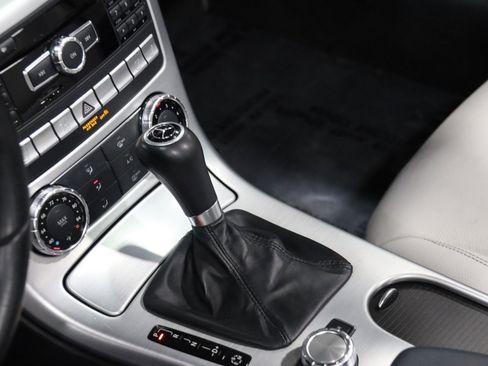 Used 2013 Mercedes-Benz SLK 250 image 56