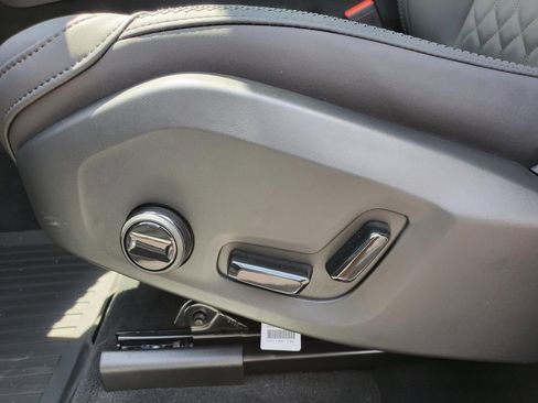 New 2026 Volvo XC60 B5 Plus w/ Protection Package Premier image 6