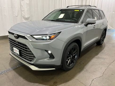New 2026 Toyota Grand Highlander AWD Hybrid image 8