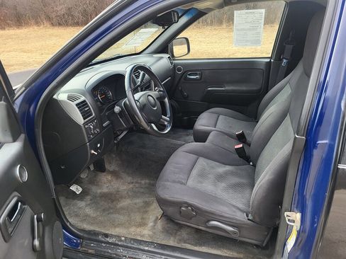 Used 2012 Chevrolet Colorado W/T image 11