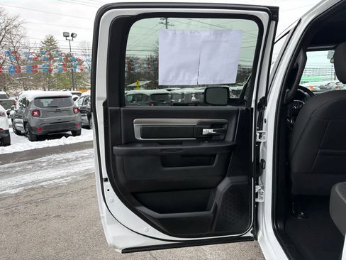 Used 2024 RAM 1500 Classic Warlock image 11