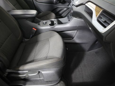 Used 2019 GMC Terrain SLE w/ LPO, Cargo Package image 26