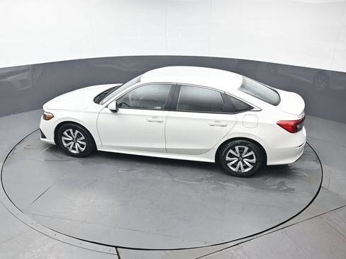Used 2023 Honda Civic LX image 38